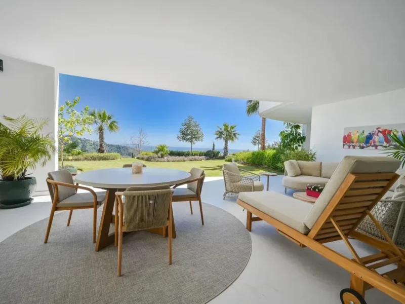 Elegantes Gartenapartment in Palo Alto, Ojén – Andalusischer Flair
