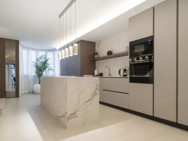 Elegante Duplexwohnung in Marbella: Traumhaus an der Costa del Sol