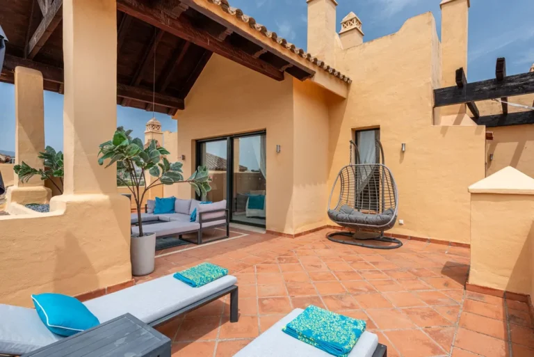 Elegantes Duplex-Penthouse in El Campanario, Costa del Sol