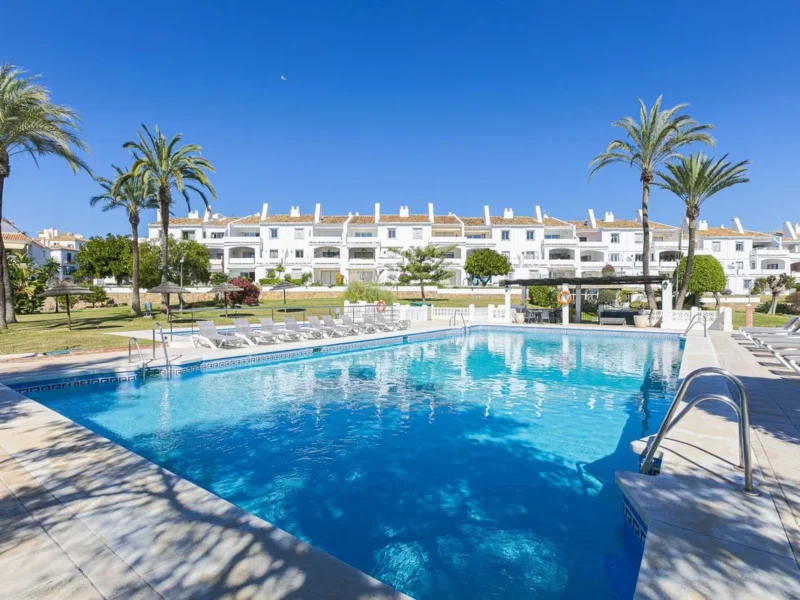 Moderne Erdgeschosswohnung in Marbella: Ihr Traum an der Costa del Sol