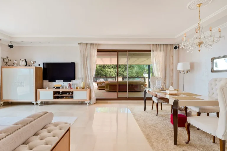 Elegantes Penthouse in Medina de Banús, Costa del Sol