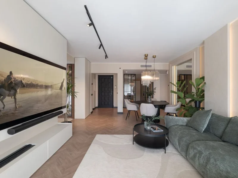 Luxuriöse Erdgeschosswohnung in Capanes del Golf, Marbella