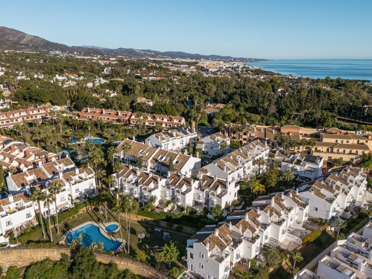 Elegantes Reihenhaus in Arco Iris, Marbella – Goldene Meile