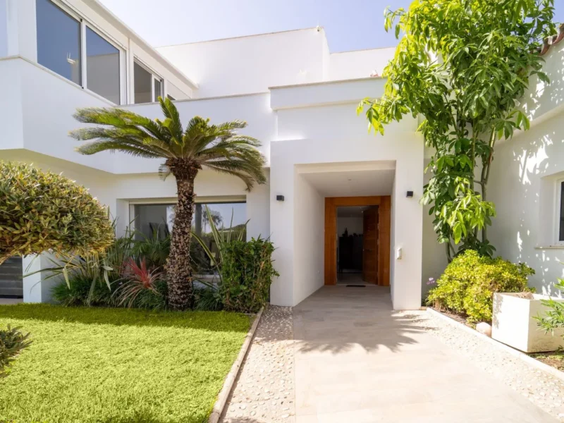 Elegante Villa in Marbesa – Mediterranes Wohnen an der Costa del Sol