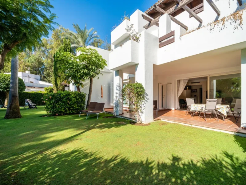 Elegantes Apartment in Estepona: Exklusives Wohnvergnügen an der Costa del Sol