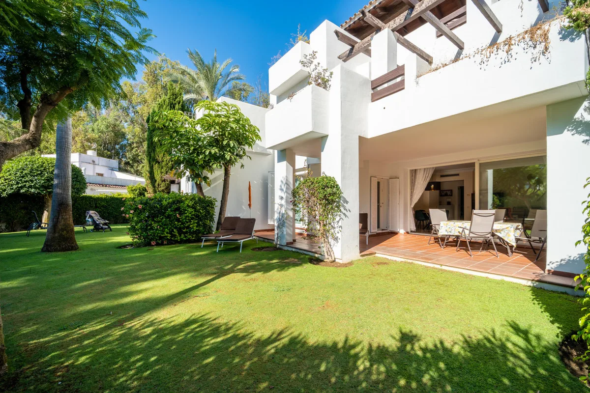 Elegantes Apartment in Estepona: Exklusives Wohnvergnügen an der Costa del Sol