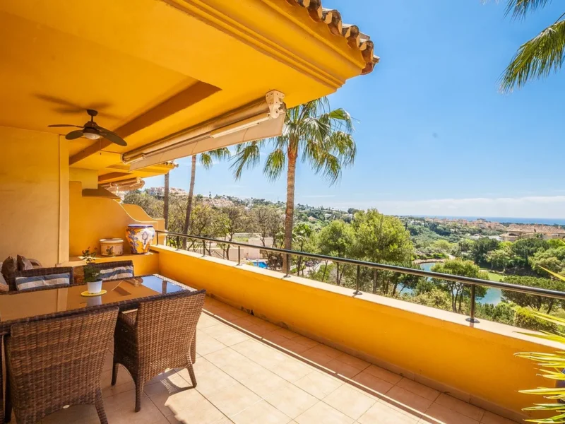 Elegante Wohnung in Elviria – Exklusive Lage an der Costa del Sol