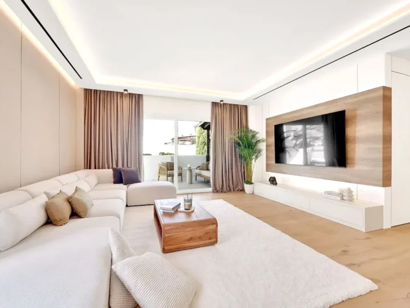 Elegante 3-Zimmer-Wohnung in Marbella – Luxuriöses Wohnen am Meer
