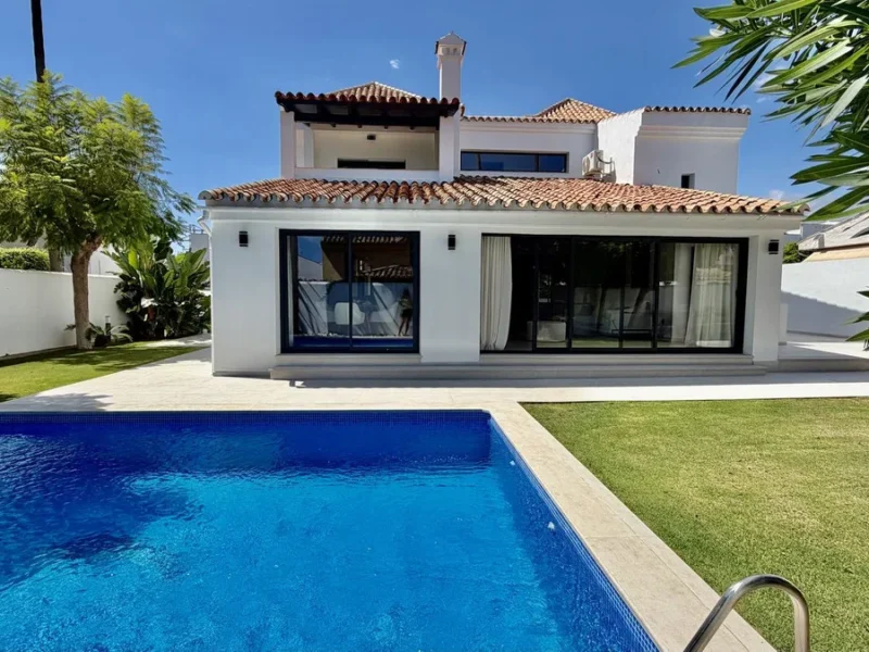 Elegante Villa in Altos del Rodeo, Marbella – Traumhaftes Leben