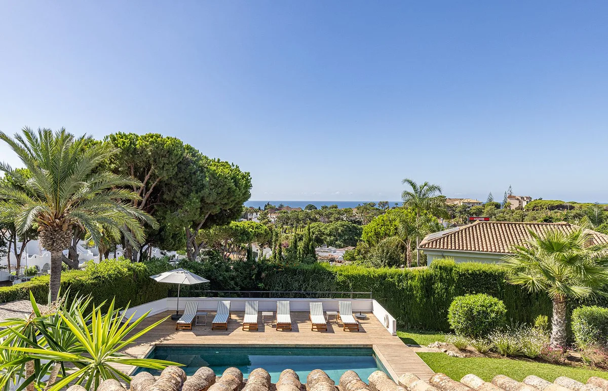 Elegante Villa in Hacienda Las Chapas an der Costa del Sol