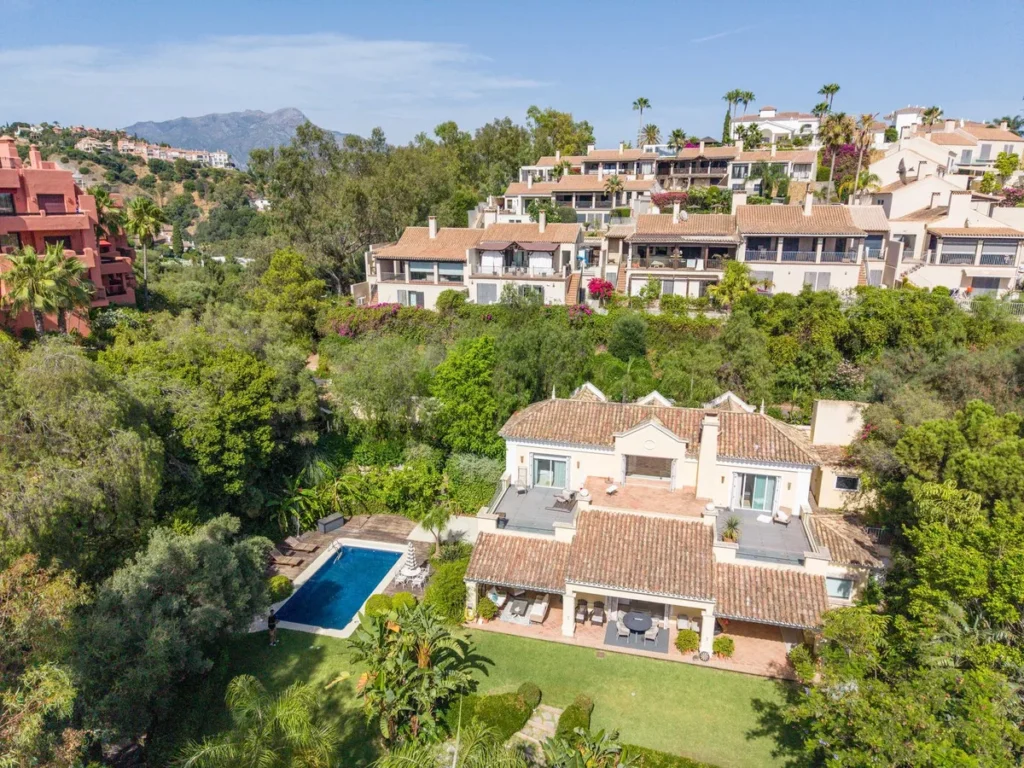 Elegante Villa in Benahavís – Traumhaus an der Costa del Sol