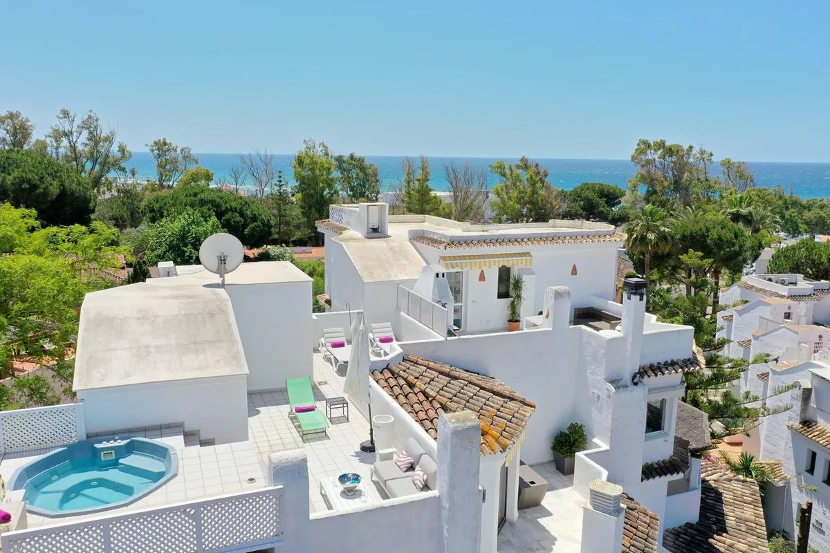 Exklusives Penthouse mit Panoramablick in Marbella kaufen
