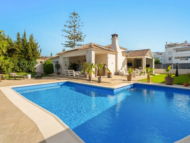 Elegante Villa in Cancelada, Estepona – Mediterranes Traumhaus