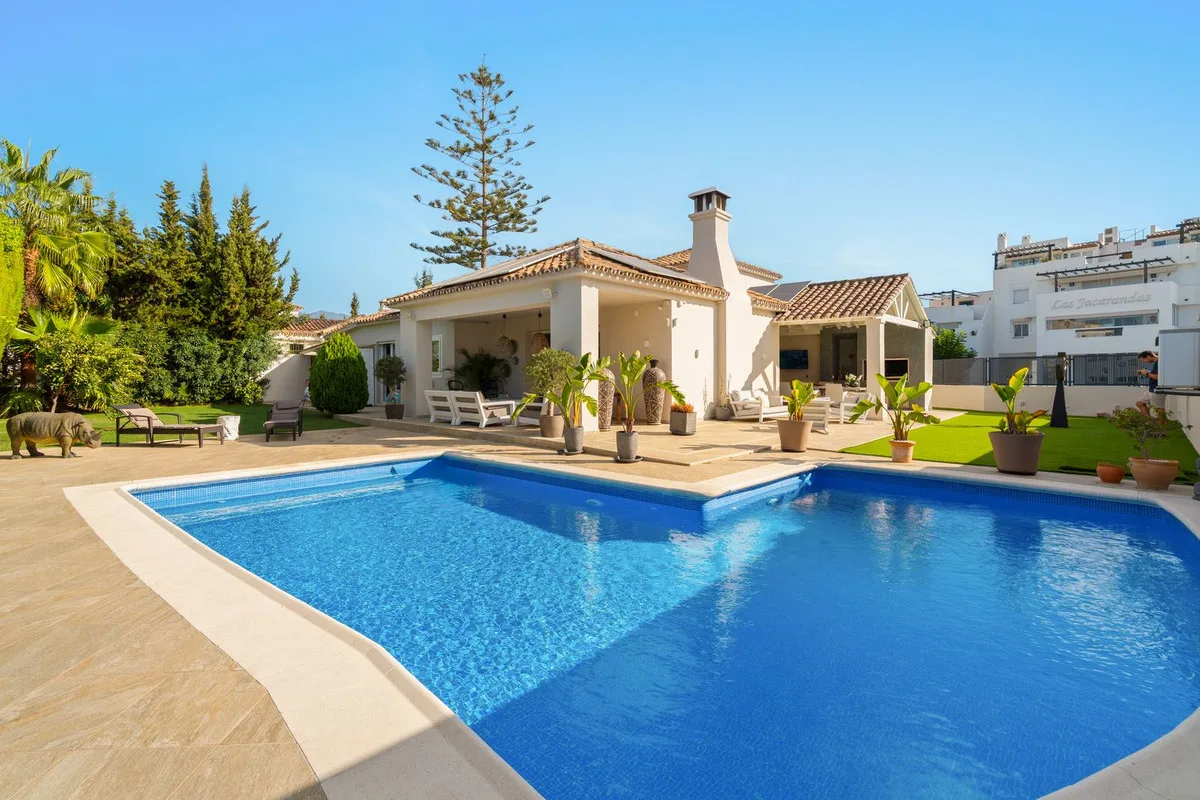 Elegante Villa in Cancelada, Estepona – Mediterranes Traumhaus