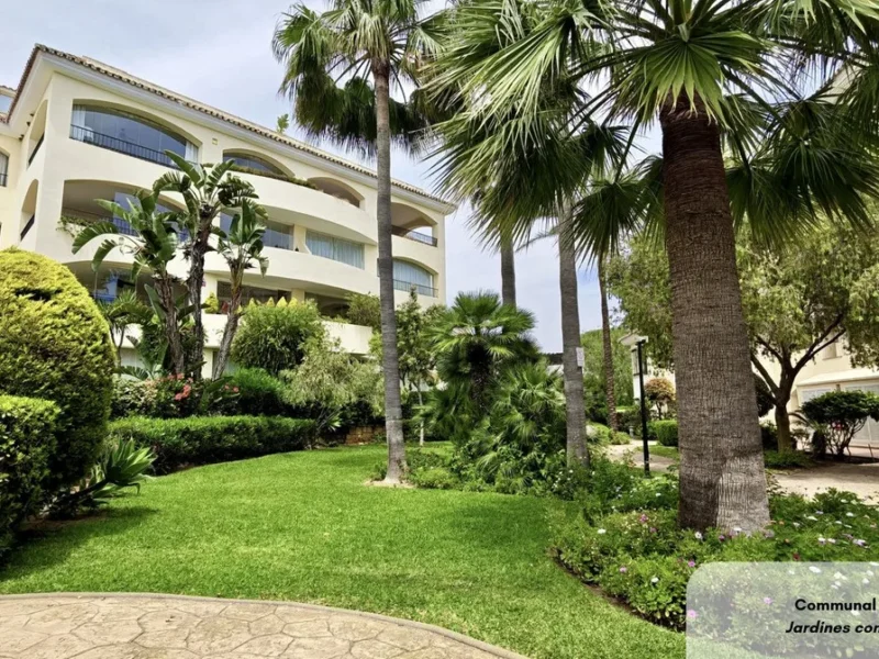 Elegante Wohnung in Marbella – Traumhafter Zugang zum Strand