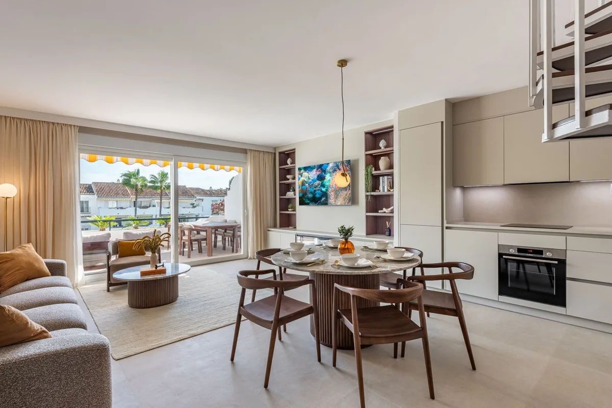 Elegantes Penthouse in Marbella – Mediterraner Luxus für Genießer