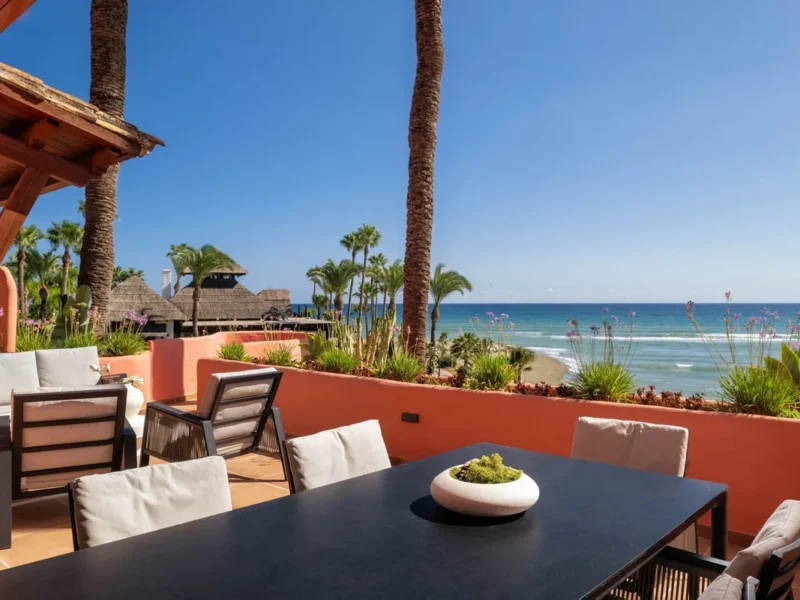 Exklusives Apartment mit Meerblick in Marbella, Costa del Sol