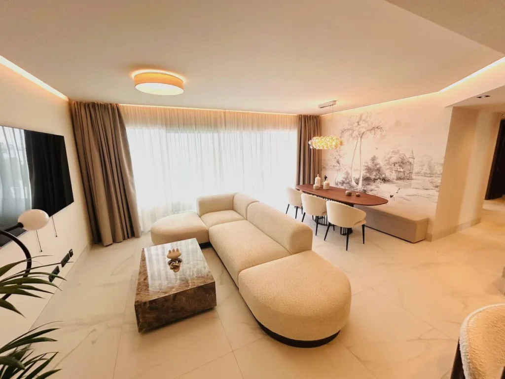 Moderne Wohnung mit Meerblick in San Pedro de Alcántara