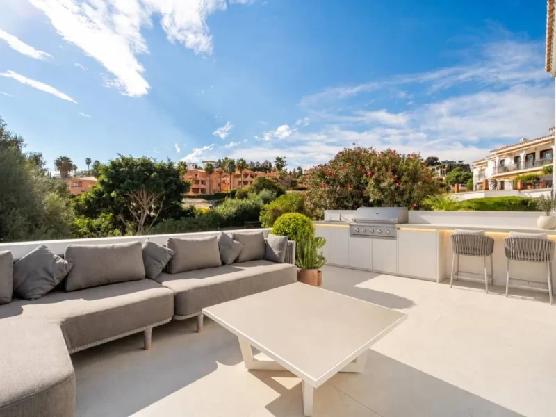Elegante Duplexwohnung mit Golfplatzblick in El Paraíso