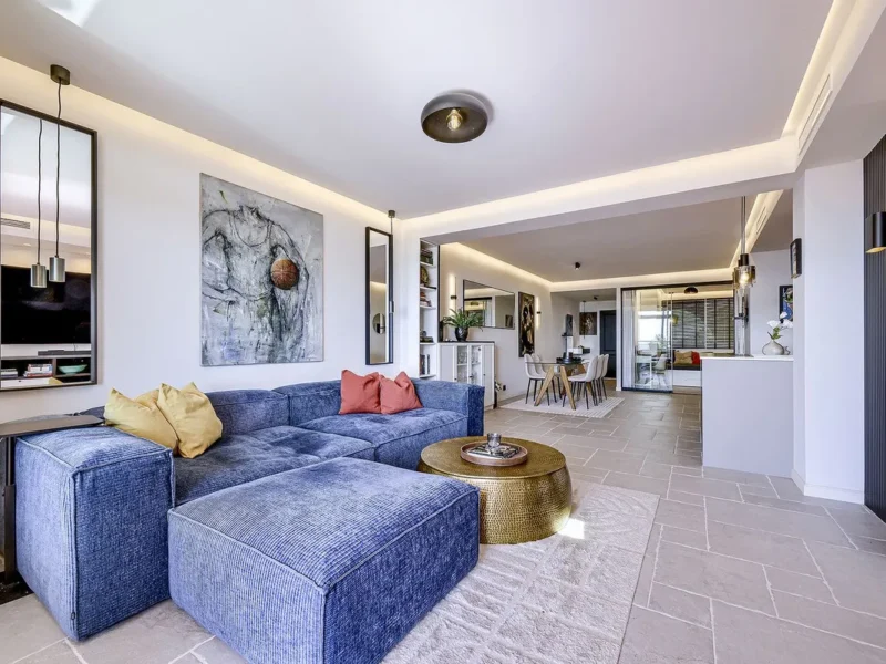 Elegantes Apartment mit Meerblick in Nueva Andalucía Marbella