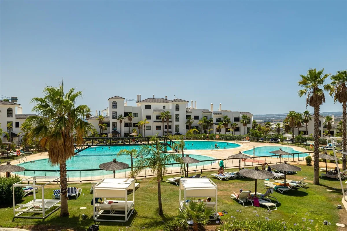 Exquisites Apartment mit Meeresblick in Estepona an der Costa del Sol