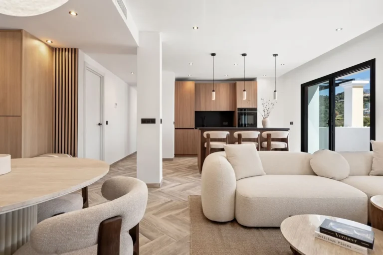 Elegantes Penthouse mit Meerblick in Marbella an der Costa del Sol