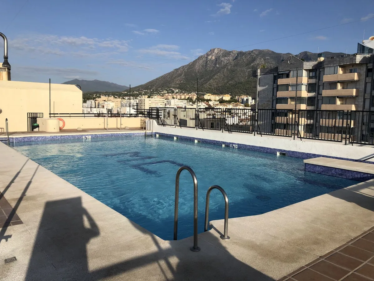Elegantes Apartment mit Meerblick in Marbella, Costa del Sol