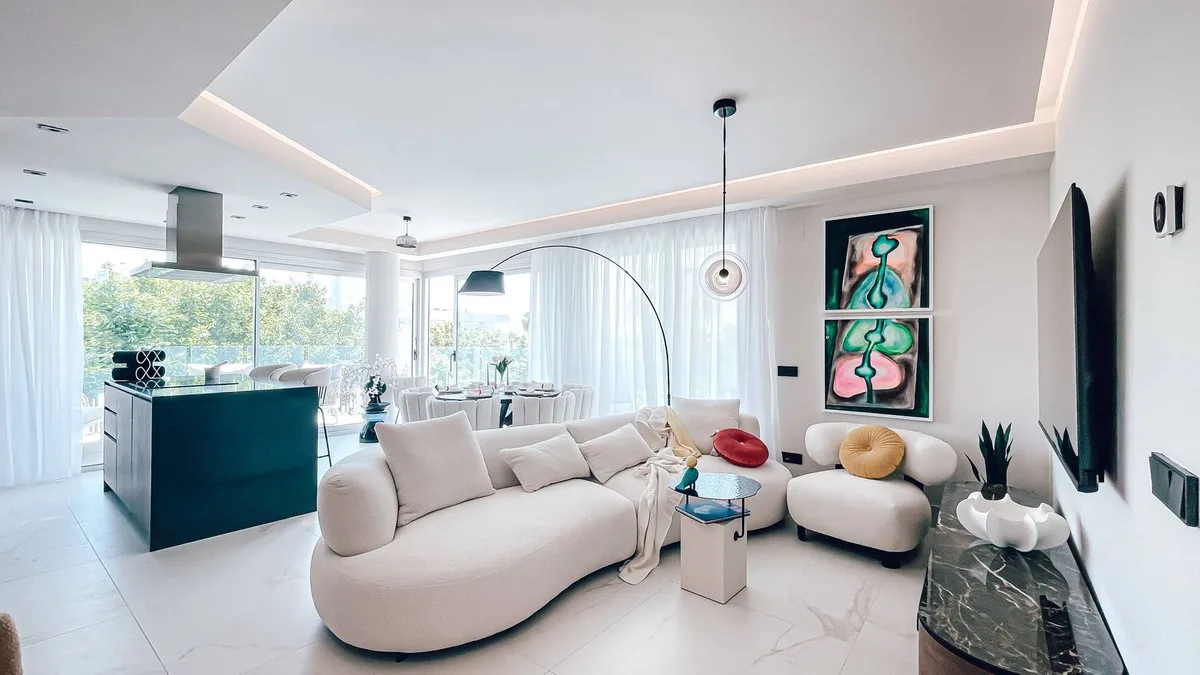 Elegantes Apartment mit Panoramablick in Marbella