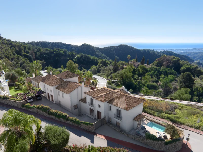 Exklusive Villa mit atemberaubendem Blick in Istán, Costa del Sol