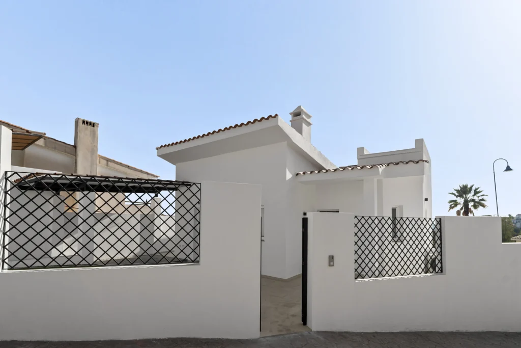 Elegante Villa in Mijas: Mediterranes Lebensgefühl erleben